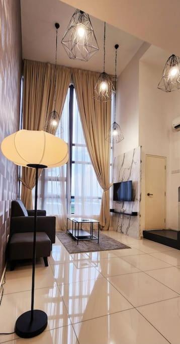 Apartment Entire Loft In Kuala Lumpur